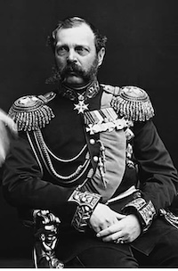 Immagine che contiene vestiti, Viso umano, persona, uomoIl contenuto generato dall'IA potrebbe non essere corretto.